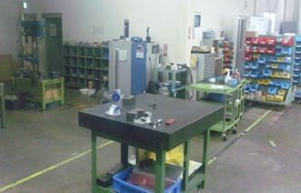 整頓された製造工場